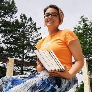 Adelina Levărdă - format pătrat
