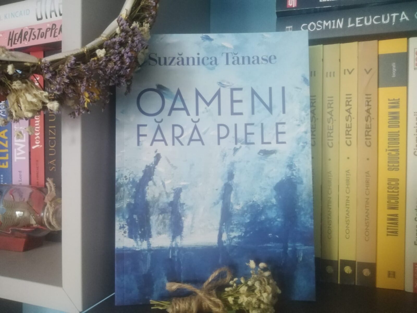 Oameni fara piele FOTO Sorina Sfreja Nemes - copertă